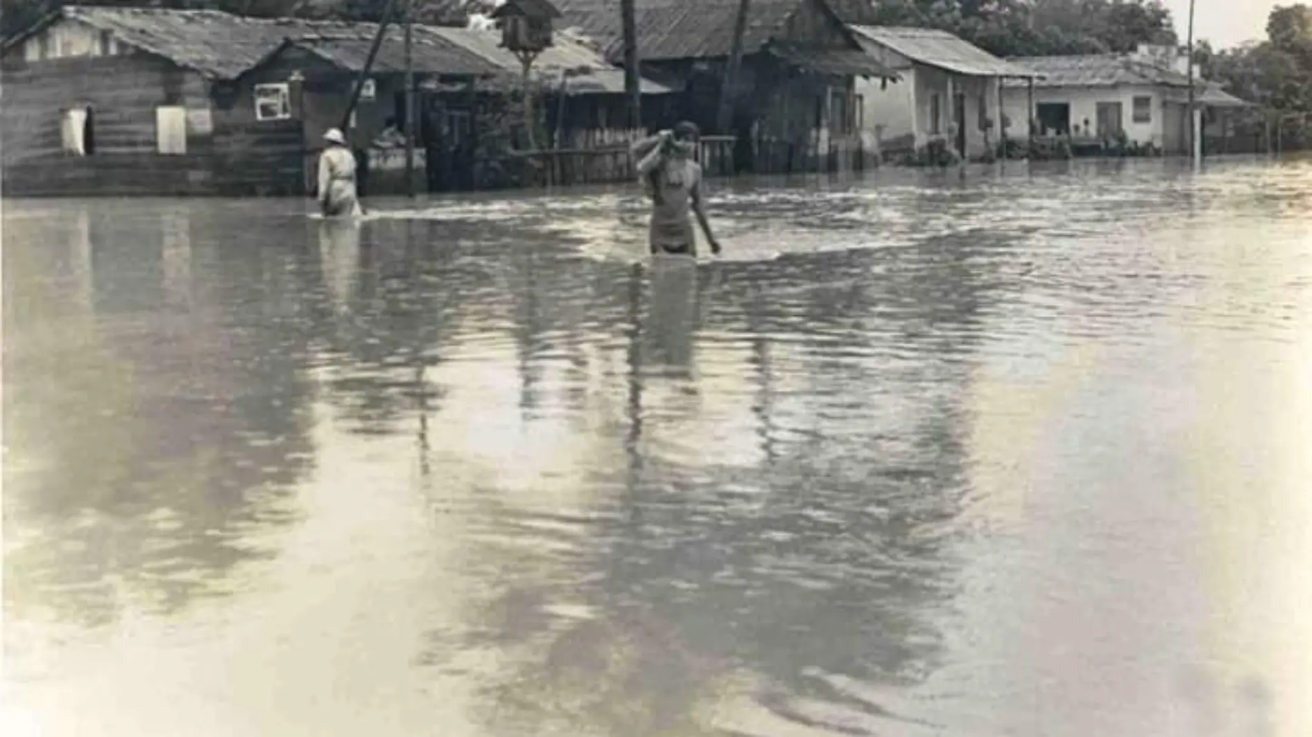 Regiones aledañas al puerto también sufrieron severas afectaciones durante los huracanes de 1933